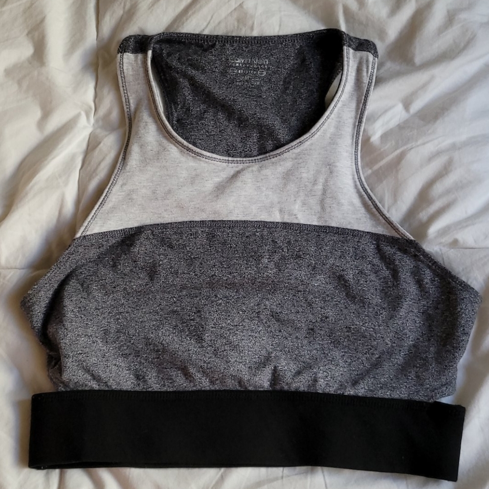 Calvin Klein Sports Bra Size M